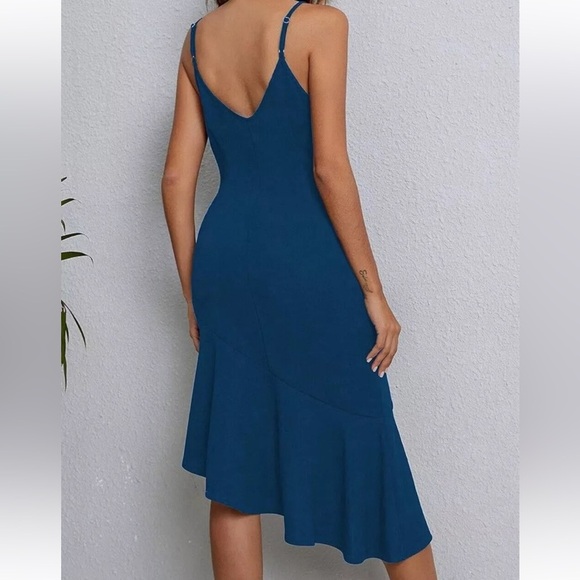 NWT Women’s Small Sz 4 Sexy V Sleeveless Ruffle Dress Cocktail Party Asymmetric - Picture 2 of 7